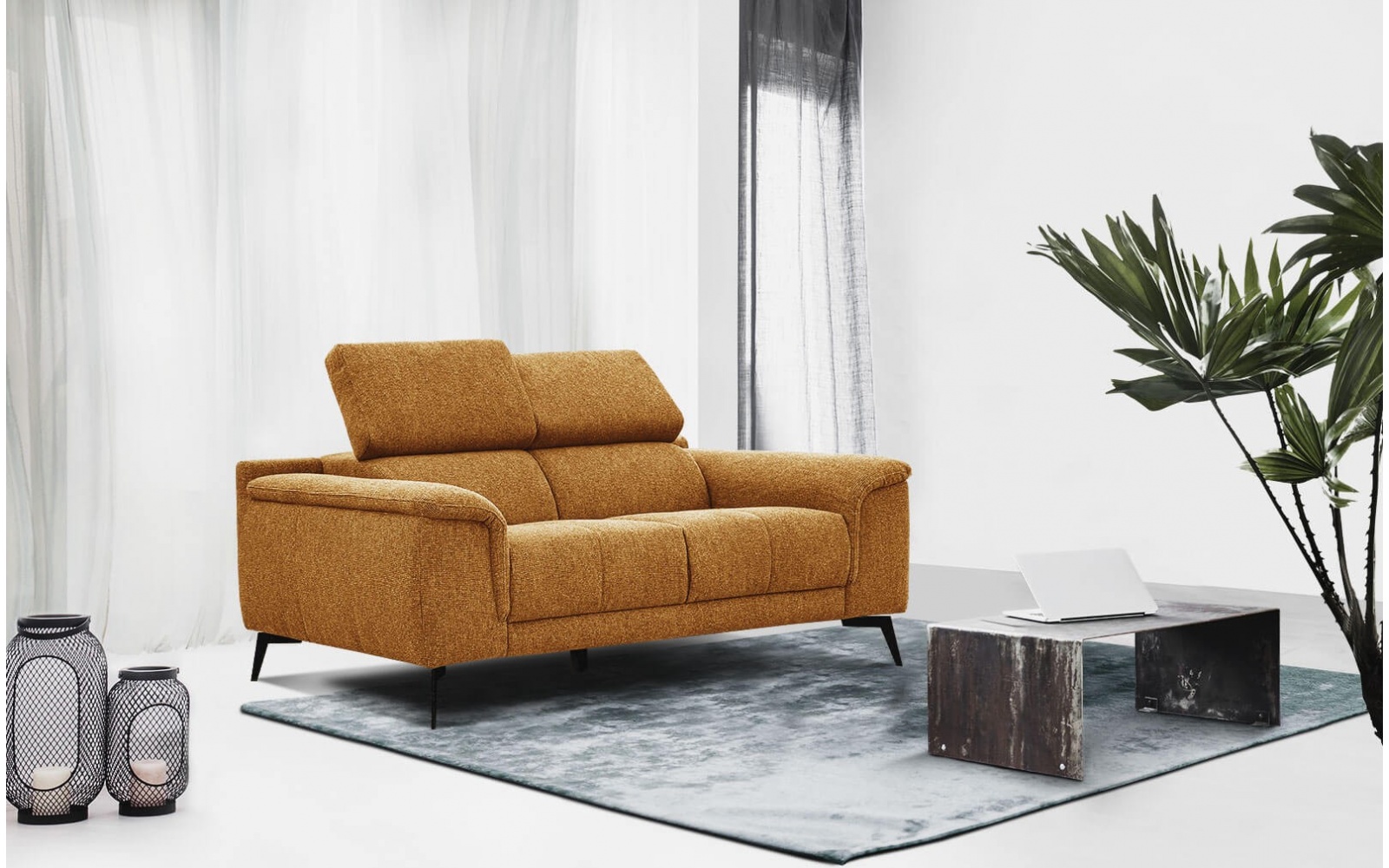 Sofa 2-Sitzer Fiero | Mit verstellbaren Kopfstützen kaufen | Wozimo