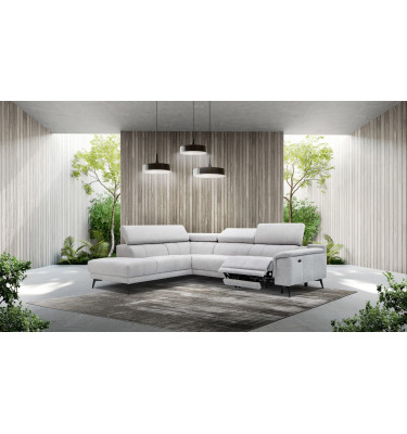 Ecksofa links mit Relaxfunktion FIERO, 5-Sitzer, in hellem Grau (Arano 15), dezent und modern.