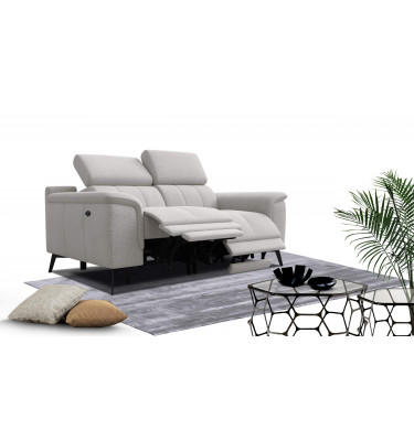 2-Sitzer Relaxsofa mit zwei Relaxfunktionen FIERO FARBE Hellgrau (Arano 15)